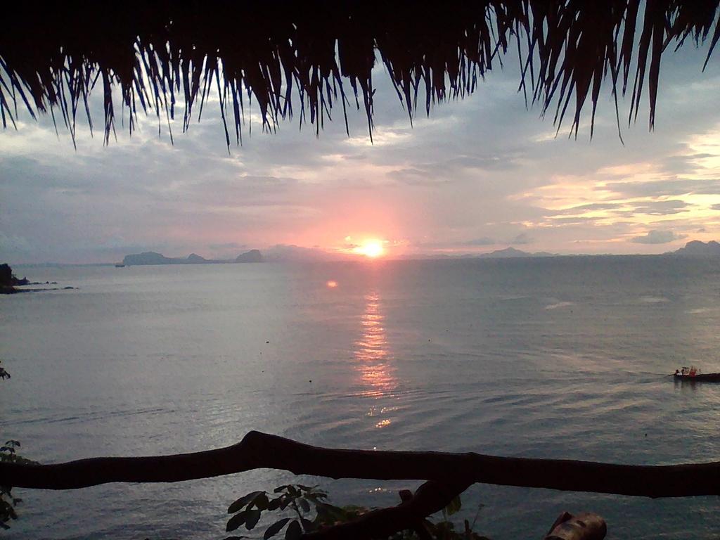 Sanggaou Bungalows Ko Lanta Exterior foto